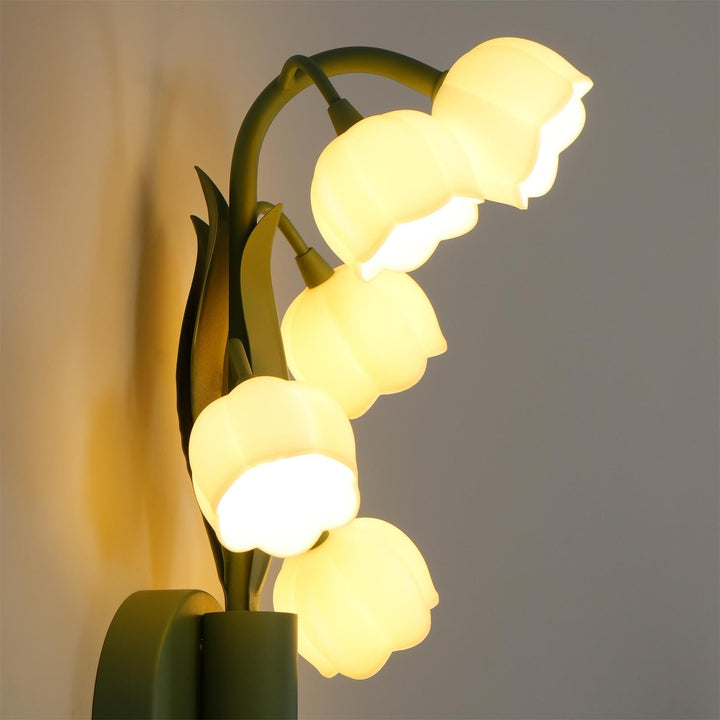 Vivid Applique Murale Élégante Fleur de Lys Blanche - Neutralighting