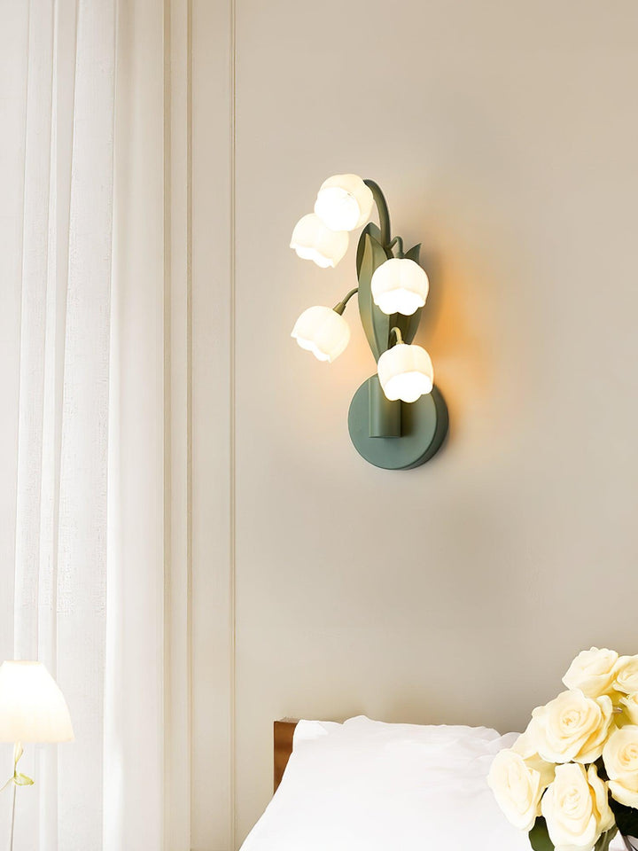 Vivid Applique Murale Élégante Fleur de Lys Blanche - Neutralighting