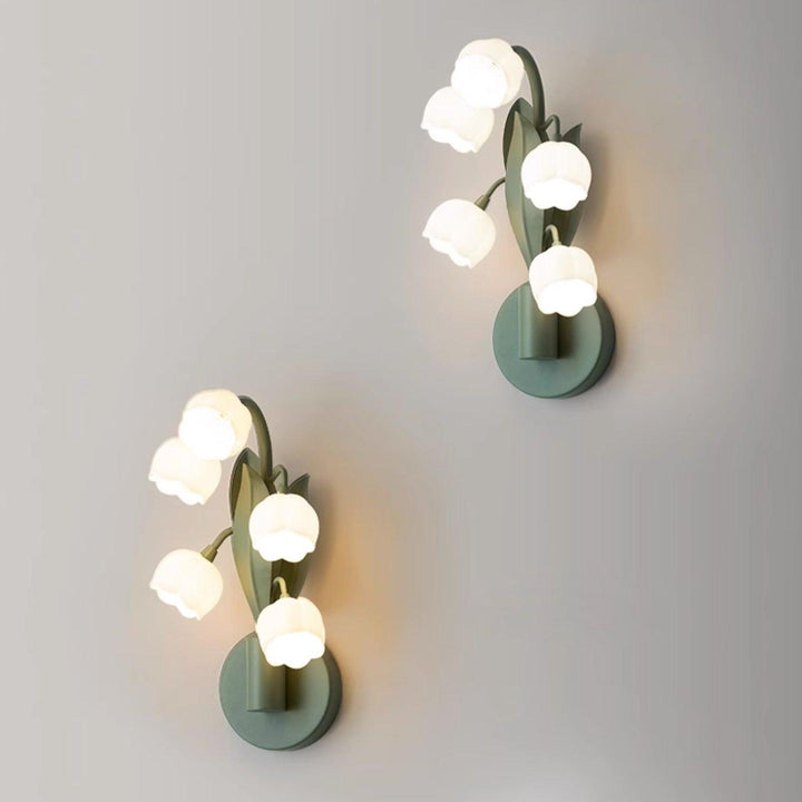 Vivid Applique Murale Élégante Fleur de Lys Blanche - Neutralighting
