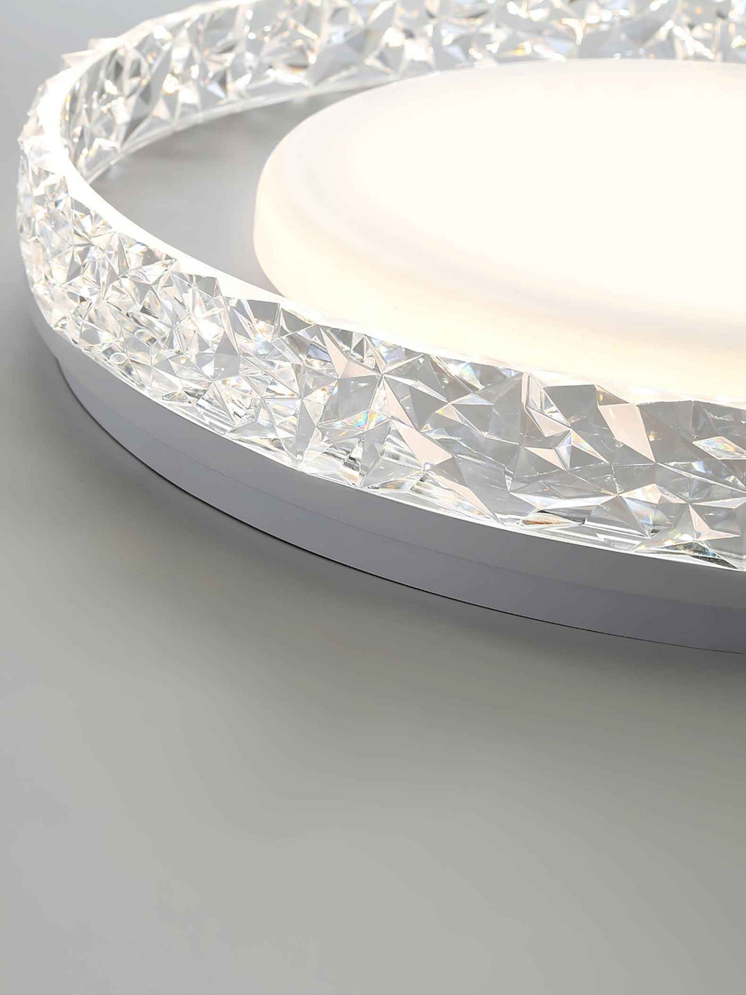 Lampe Zoraean en Acrylique – Design Contemporain