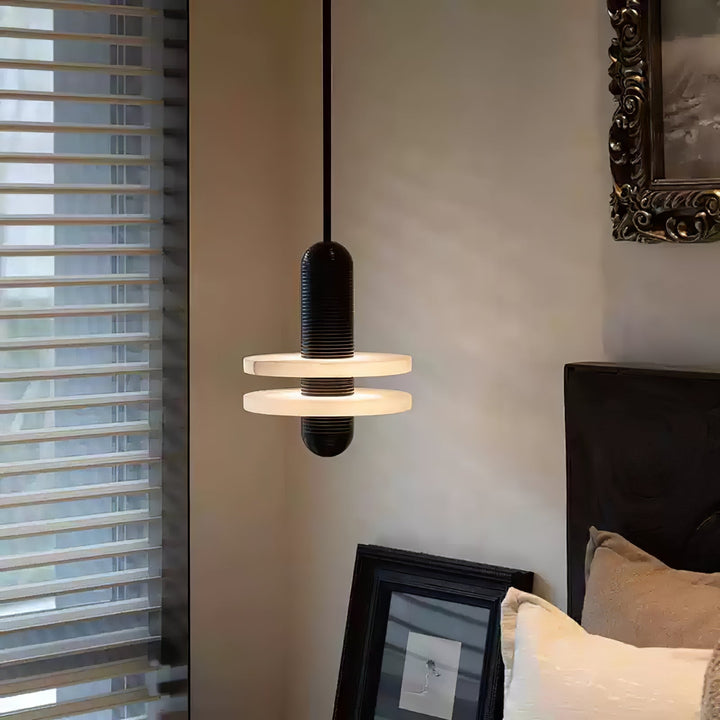 Orion Suspension Laiton Brossé Alabastre - Neutralighting