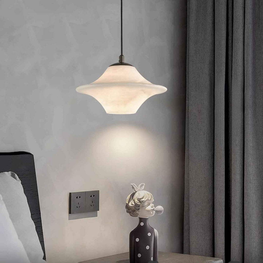 Lampe Elvina en Métal – Design Contemporain