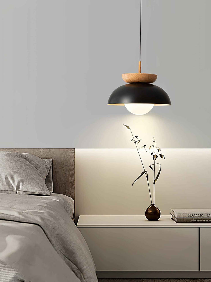 Lampe Avvenora en Verre – Design Contemporain