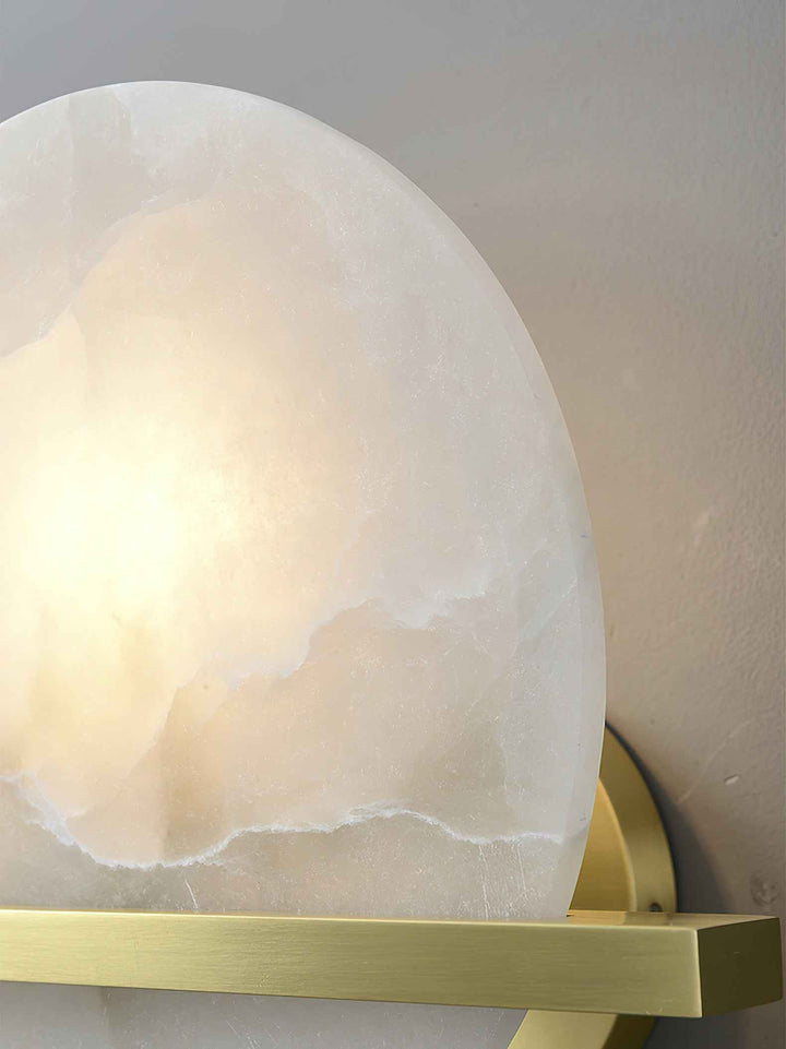 Lampe Vatalisra en Laiton – Design Contemporain