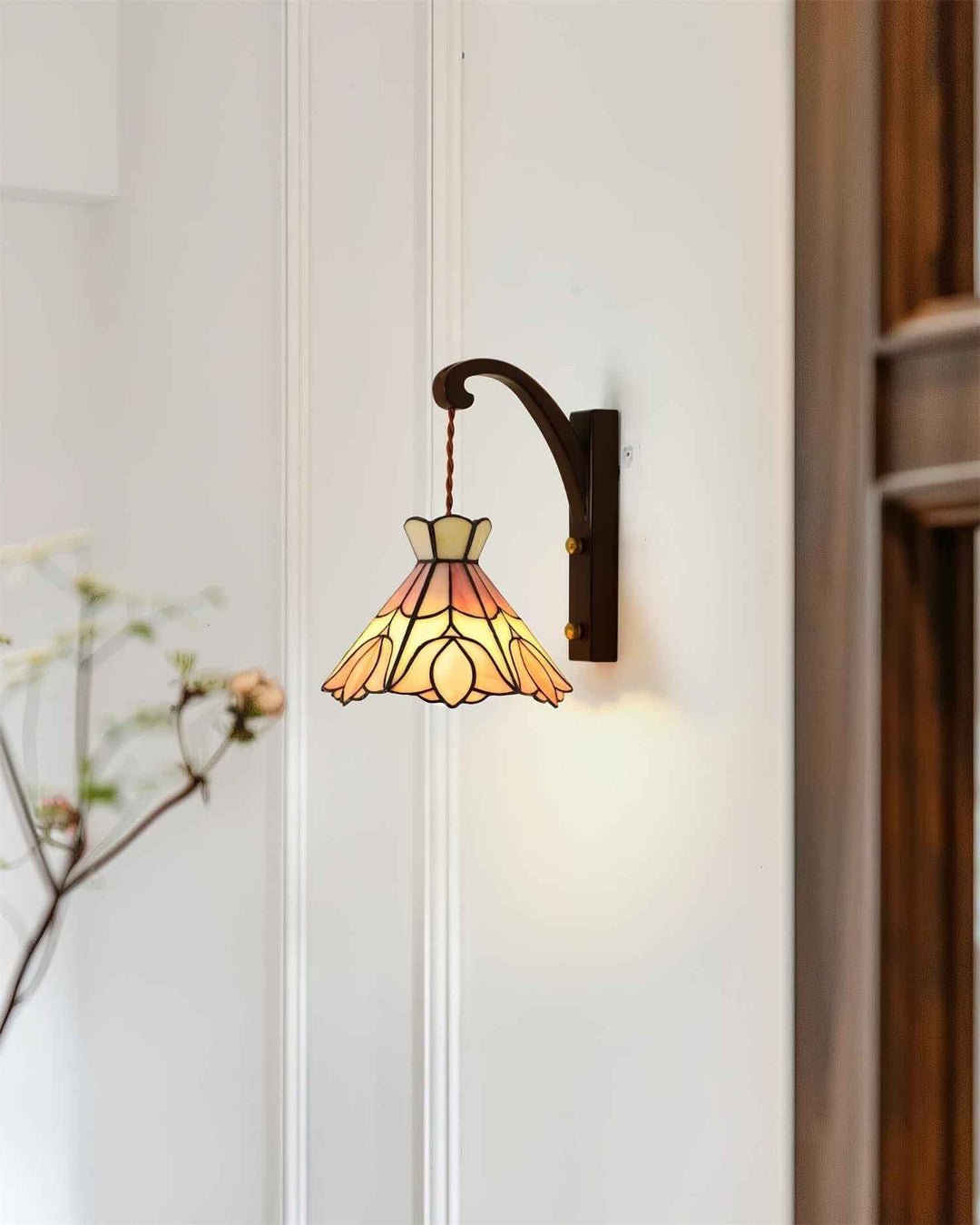 Lampe Bois en Noyer – Design Épuré