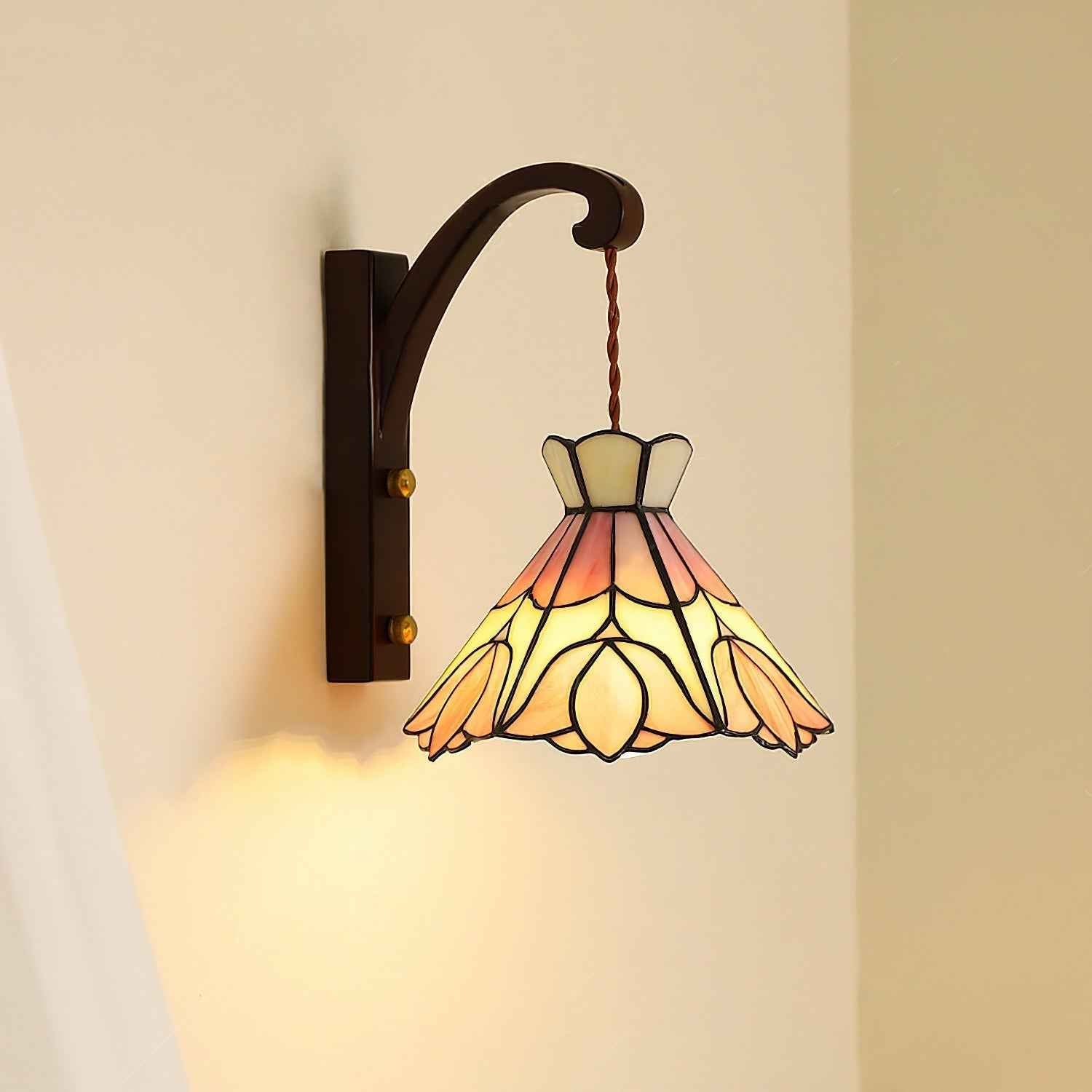Lampe t en Bois – Design Contemporain