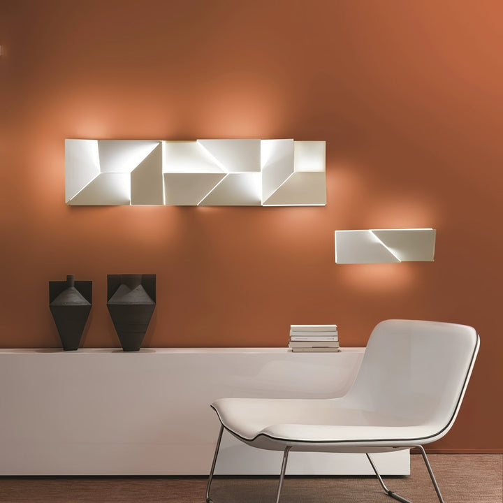 Arthaen Shadows Grand Sconce Wall lamp - Neutralighting