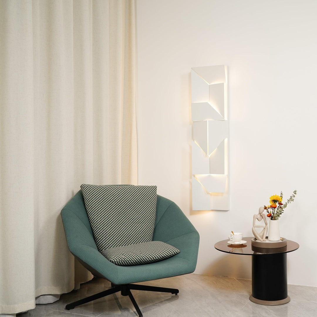 Arthaen Shadows Grand Sconce Wall lamp - Neutralighting