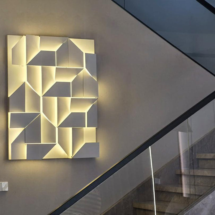 Arthaen Shadows Grand Sconce Wall lamp - Neutralighting