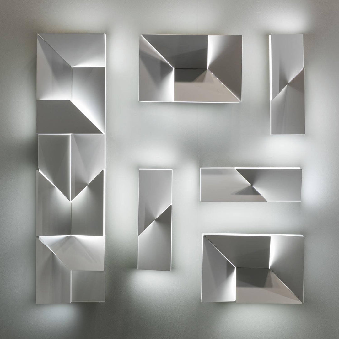 Arthaen Shadows Grand Sconce Wall lamp - Neutralighting