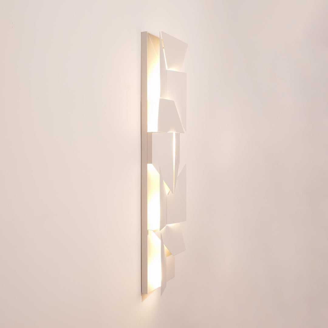 Arthaen Shadows Grand Sconce Wall lamp - Neutralighting