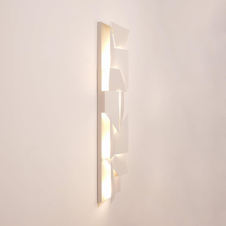 Arthaen Shadows Grand Sconce Wall lamp - Neutralighting