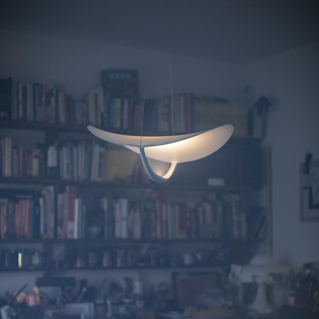 Shield Lampe Pendante Courbée Organique Minimaliste - Neutralighting