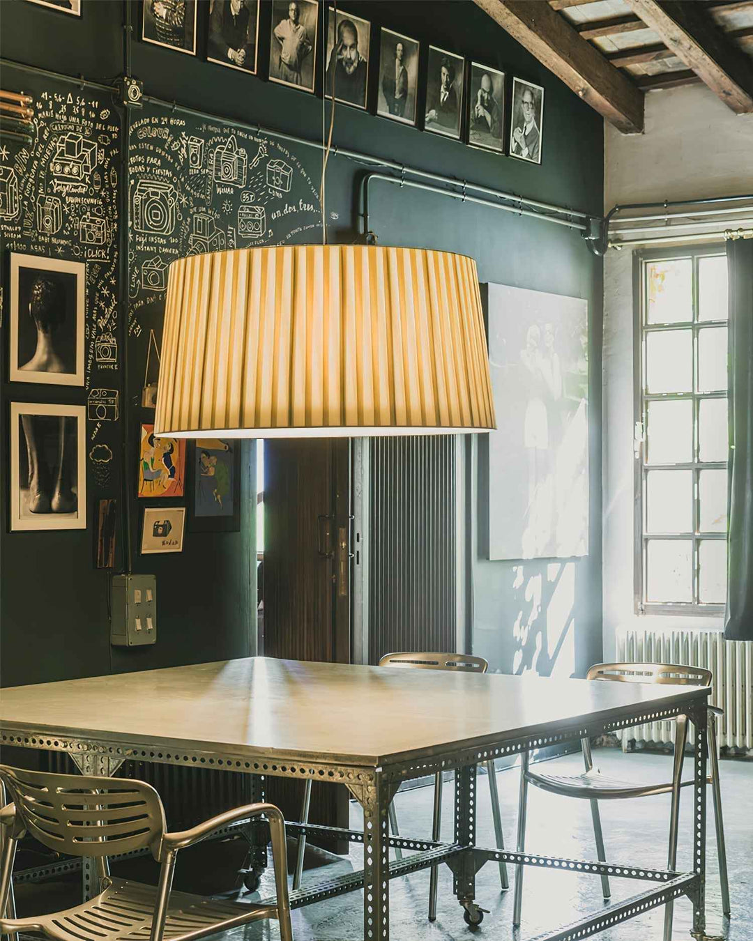 Lampe Drum en Métal – Design Contemporain