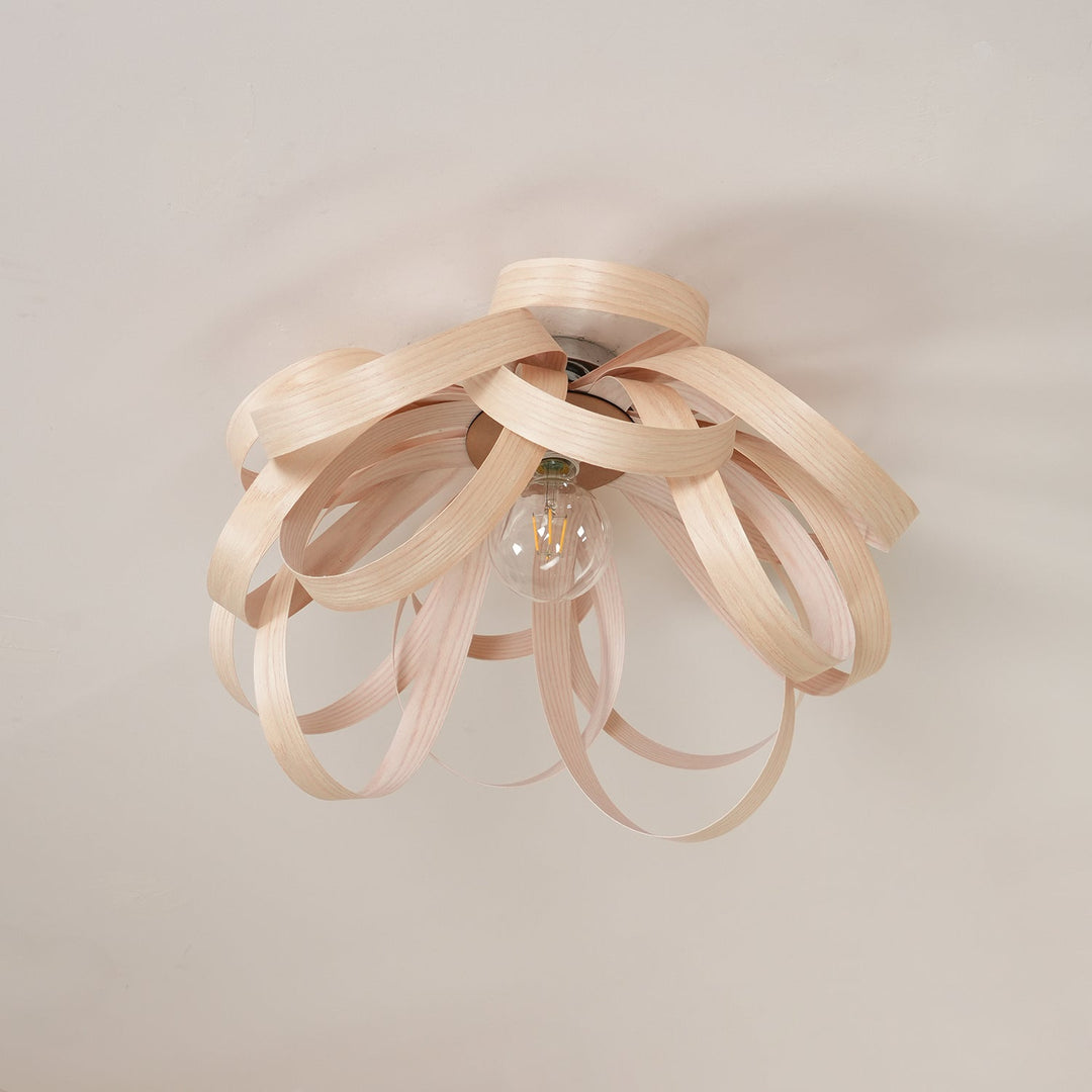 Veylo Lustra Plafonnier Ruban en Bois Élégant - Neutralighting