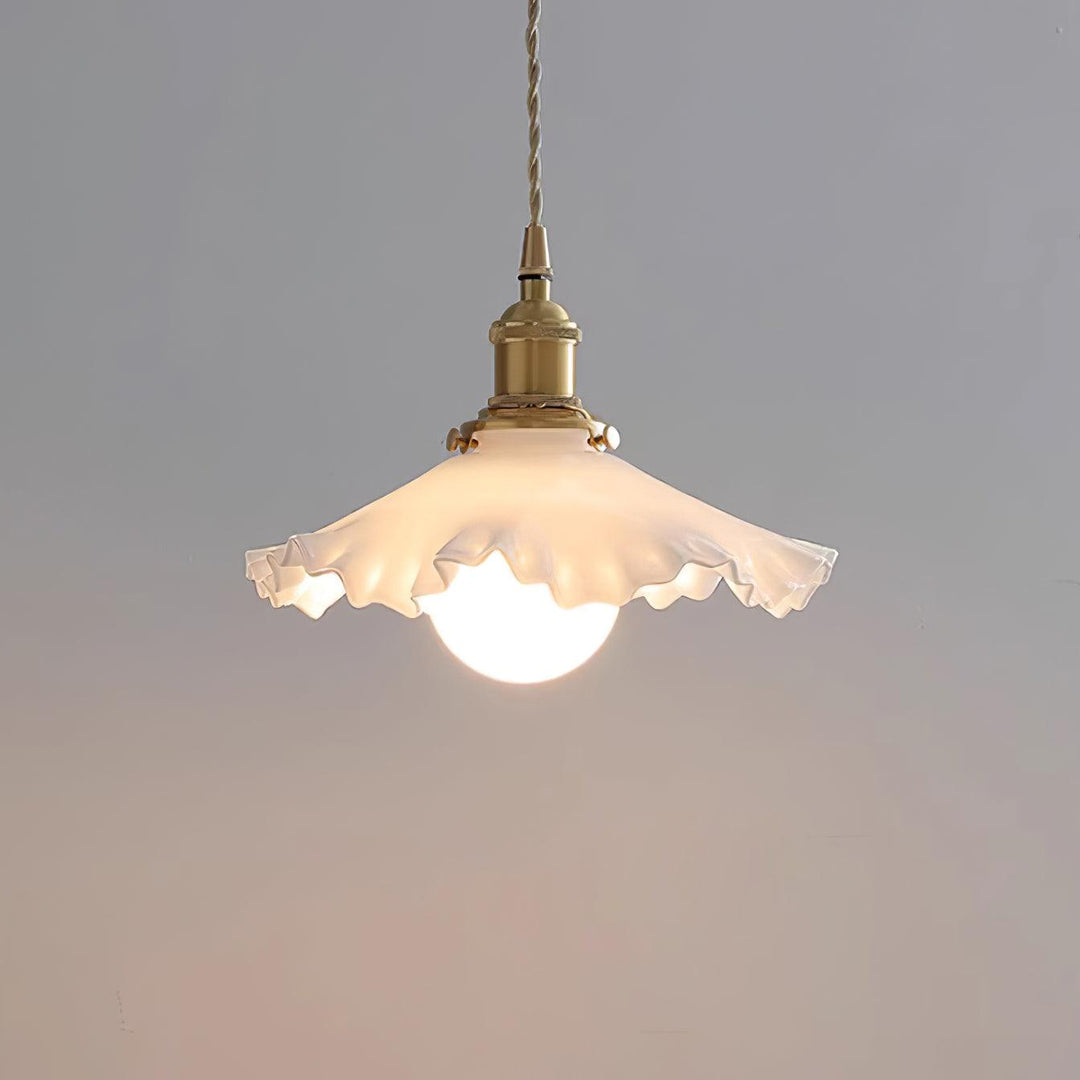 Iris Lampe Pendante Verre Abat-jour Volant Laiton - Neutralighting