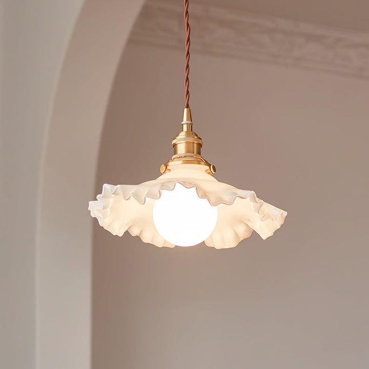 Iris Lampe Pendante Verre Abat-jour Volant Laiton - Neutralighting