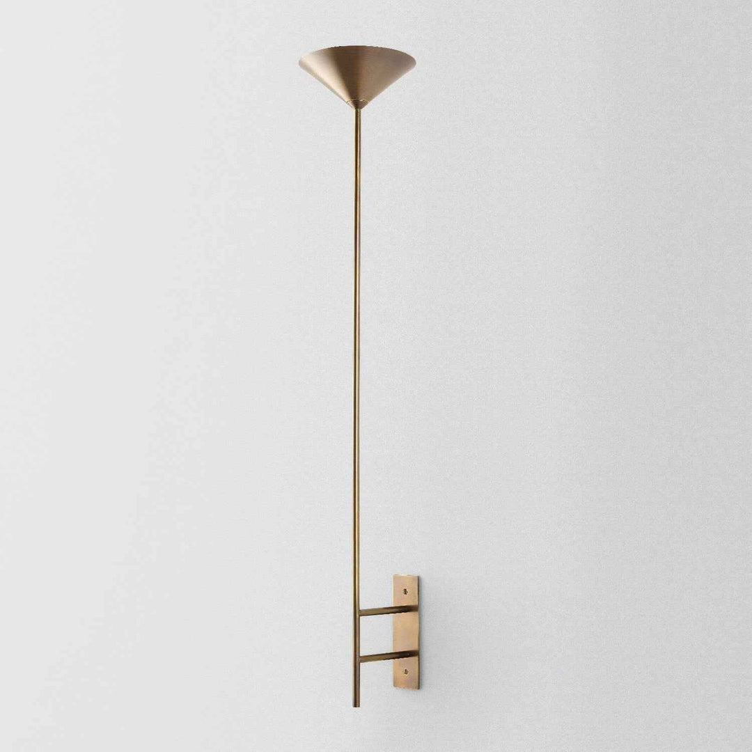 Lampe Ilthaion en Laiton – Design Contemporain