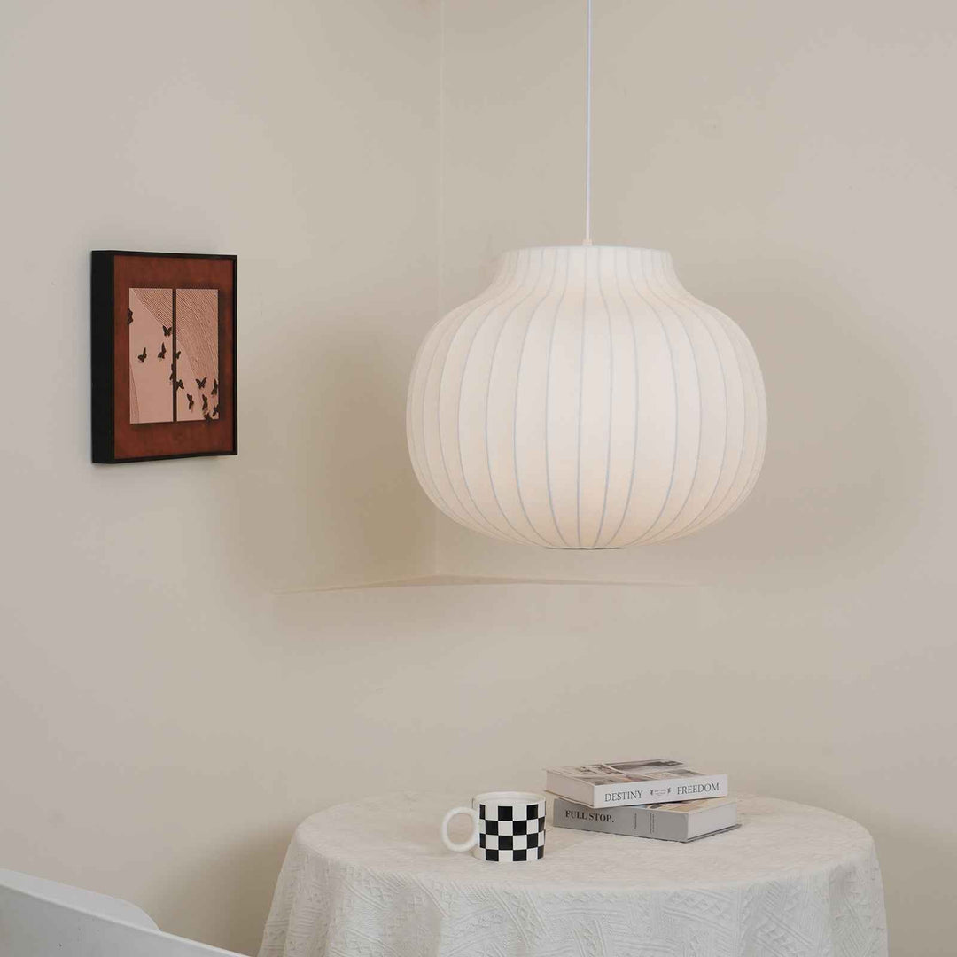 Lampe Pendante Abat-jour en Soie Pliée Courbée Moderne Minimaliste - Neutralighting