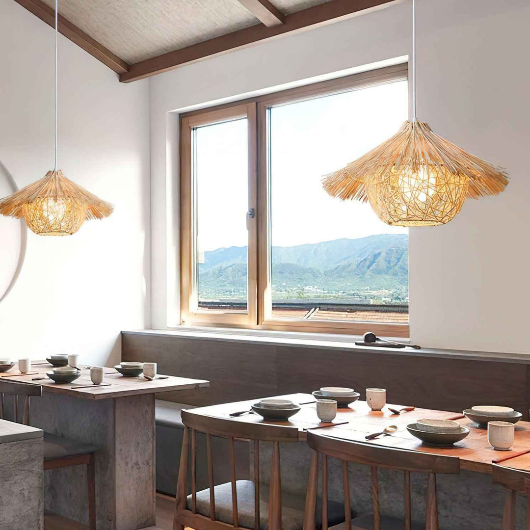 Lampe Catala en Fer – Design Contemporain