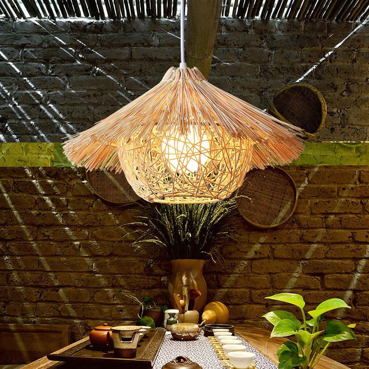 Lampe Catala en Fer – Design Contemporain