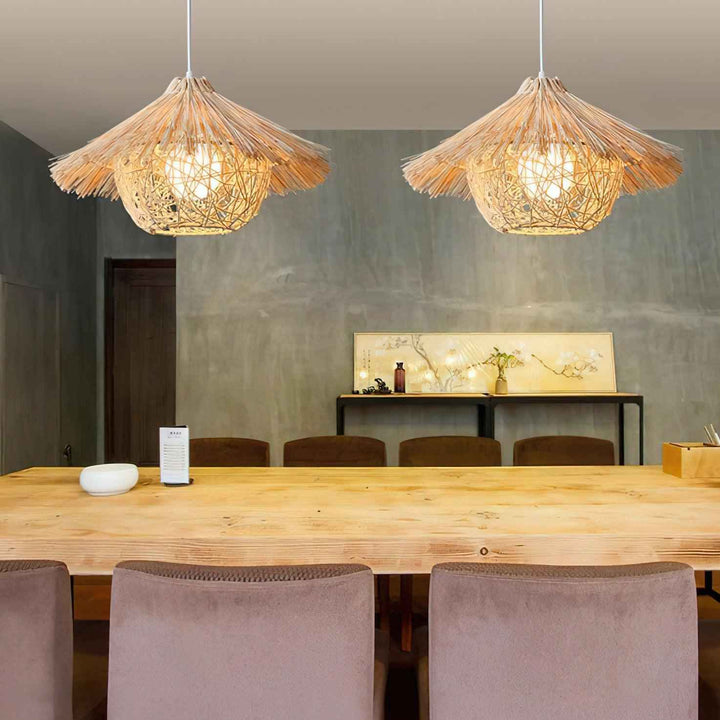 Lampe Catala en Fer – Design Contemporain