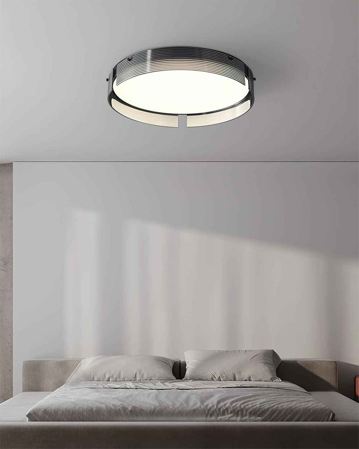 Lampe Stripe en Laiton – Élégance Moderne