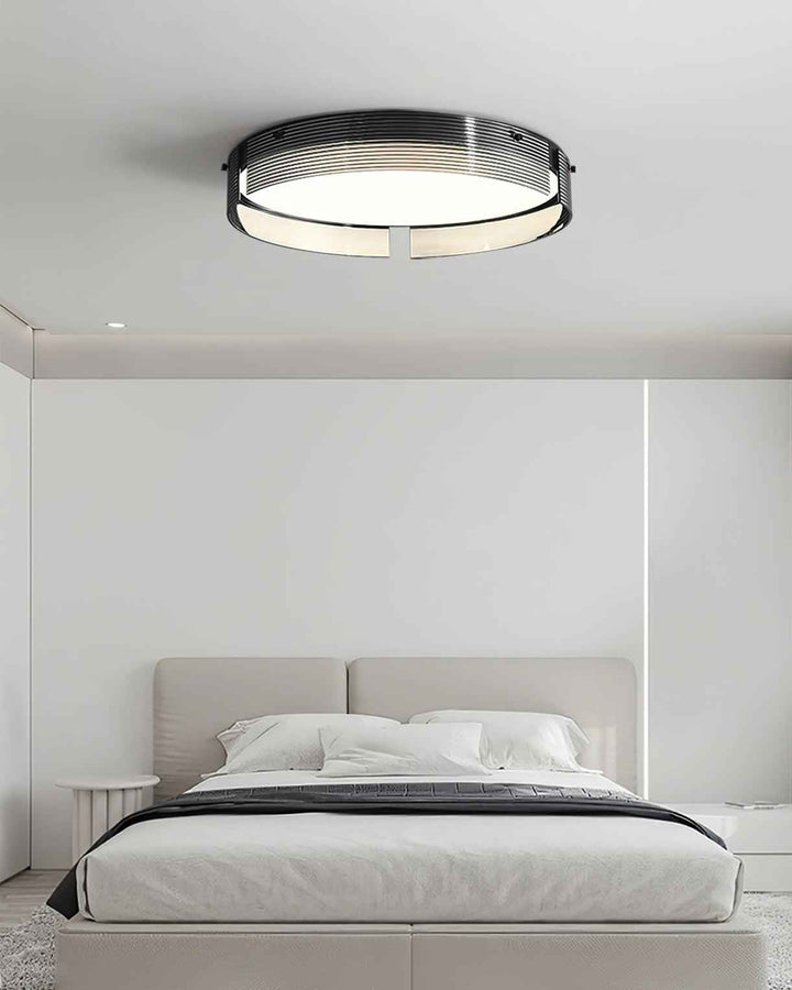 Lampe Stripe en Laiton – Élégance Moderne