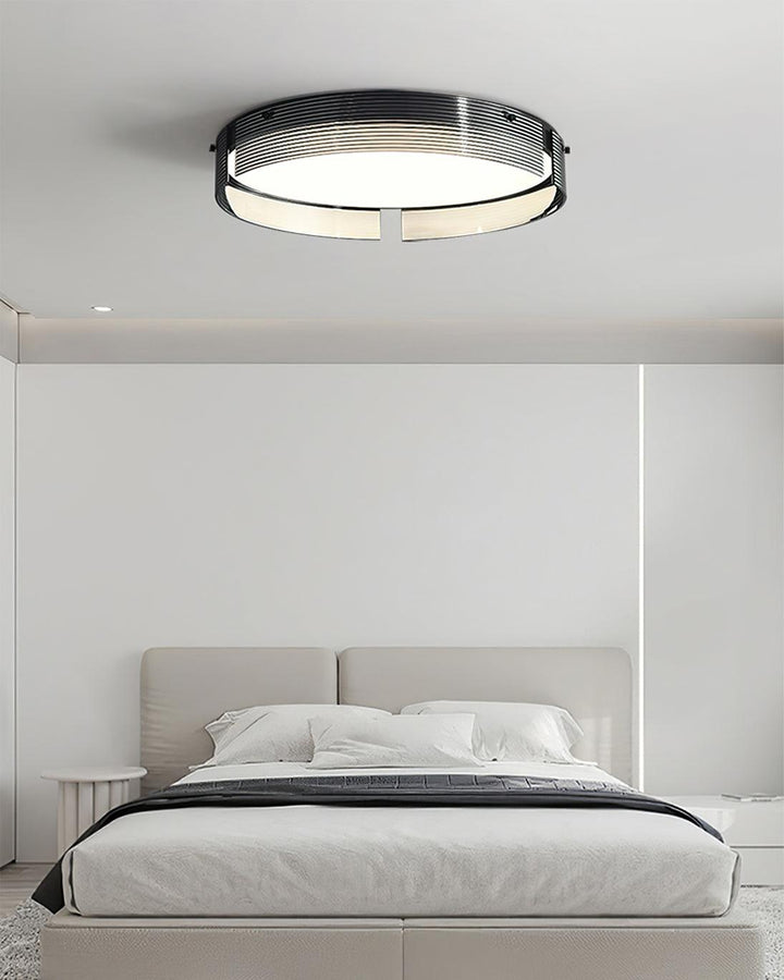 Stripe Lustre Plafonnier Moderne Laiton Lignes Élégantes - Neutralighting