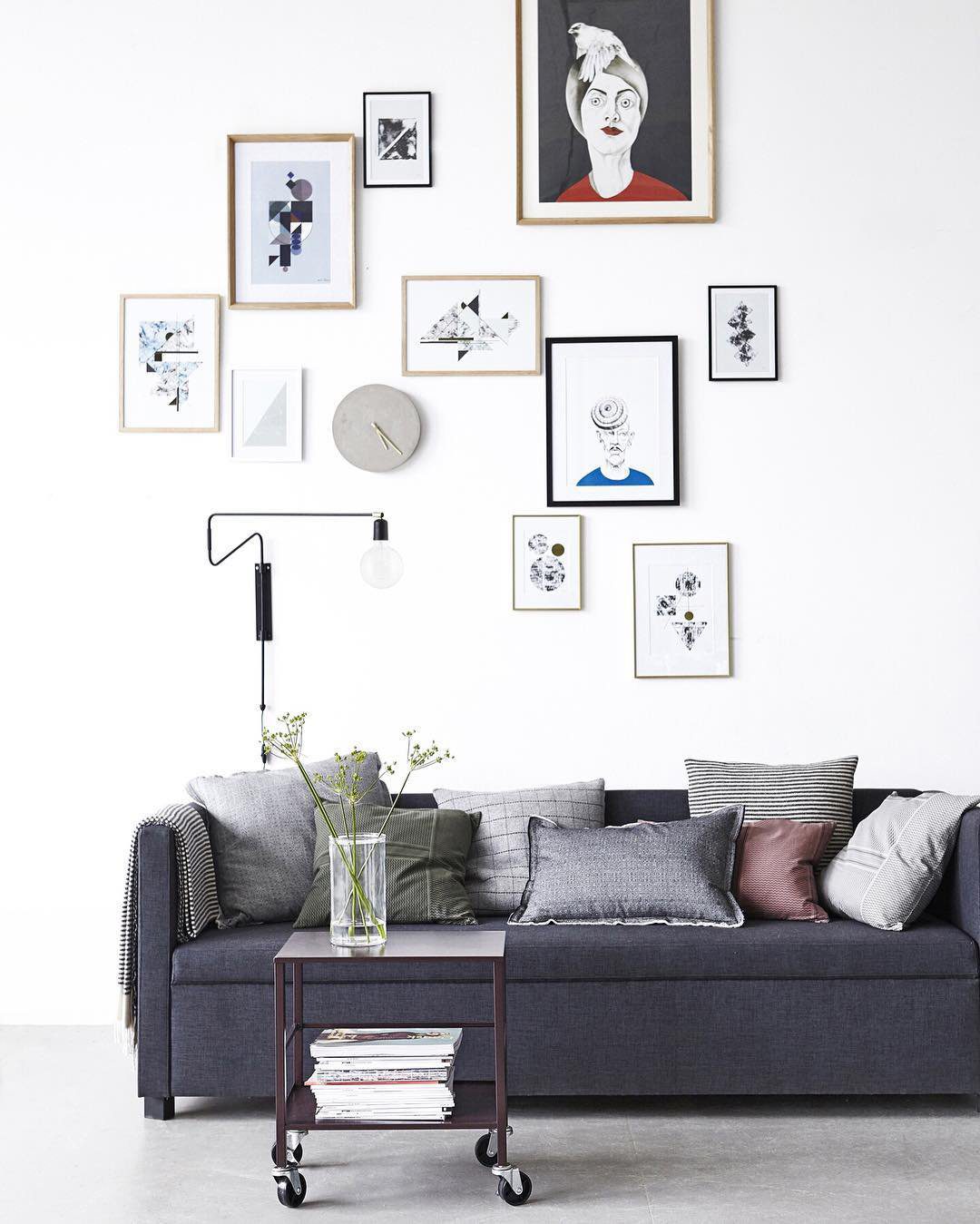 Ersora Moderne Minimaliste Balançoire Plug-in Métal Applique Murale - Neutralighting