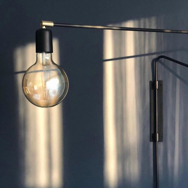 Ersora Moderne Minimaliste Balançoire Plug-in Métal Applique Murale - Neutralighting