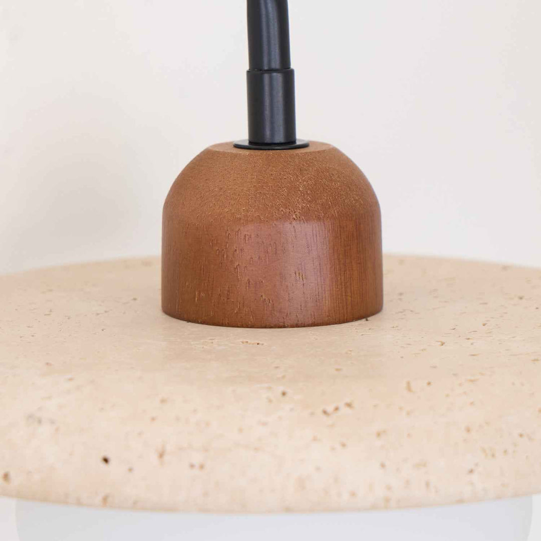 Lampe Solaro en Métal – Style Raffiné