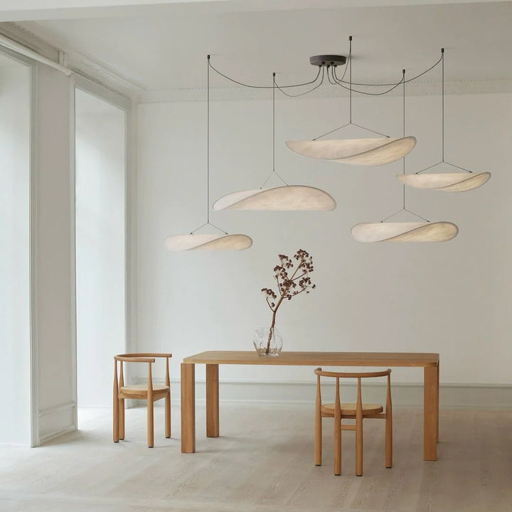 Cuzora Suspension en Soie Nordique Élégante - Neutralighting