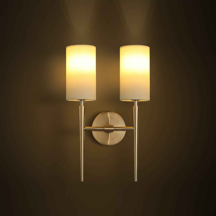 Lampe Ulnorisra en Laiton – Design Contemporain
