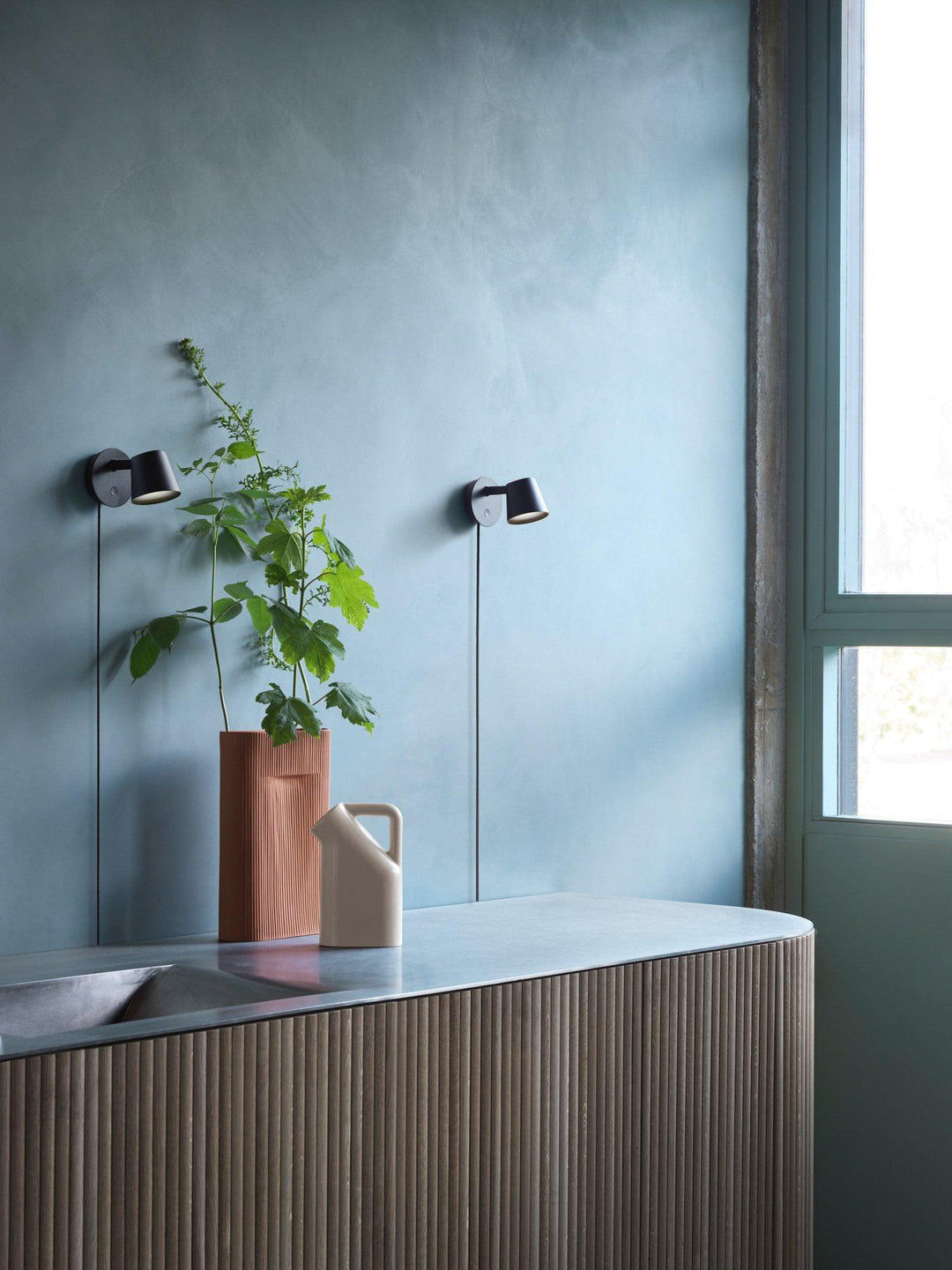 Olmirara Modern Minimalist Plug-In Wall Lamp - Neutralighting