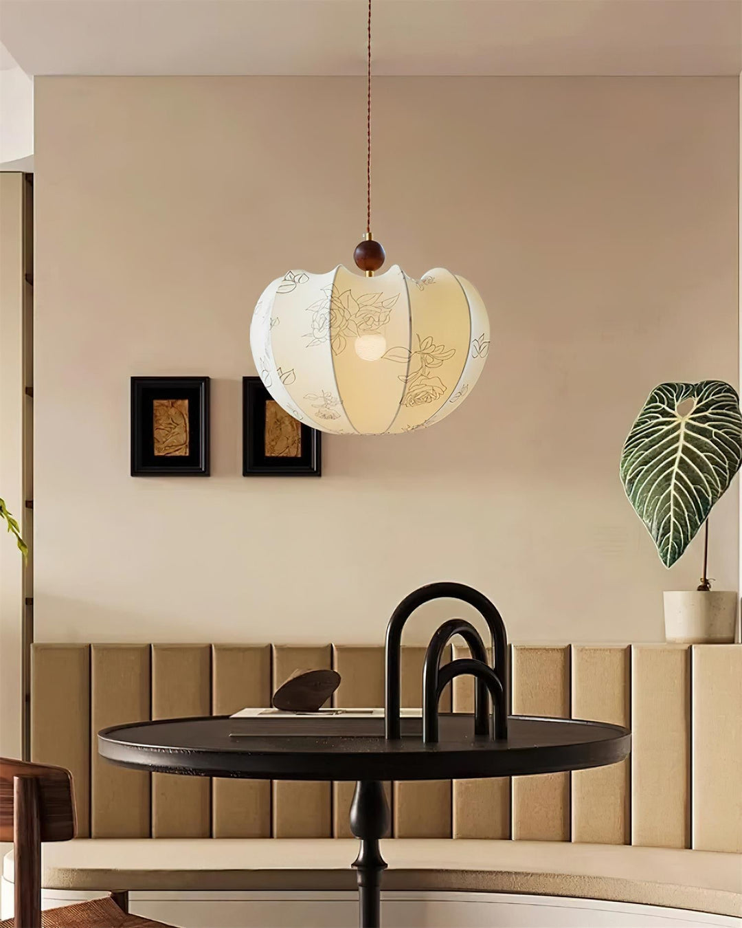 Tonio Lampe Pendante Florale Courbée Élégante - Neutralighting