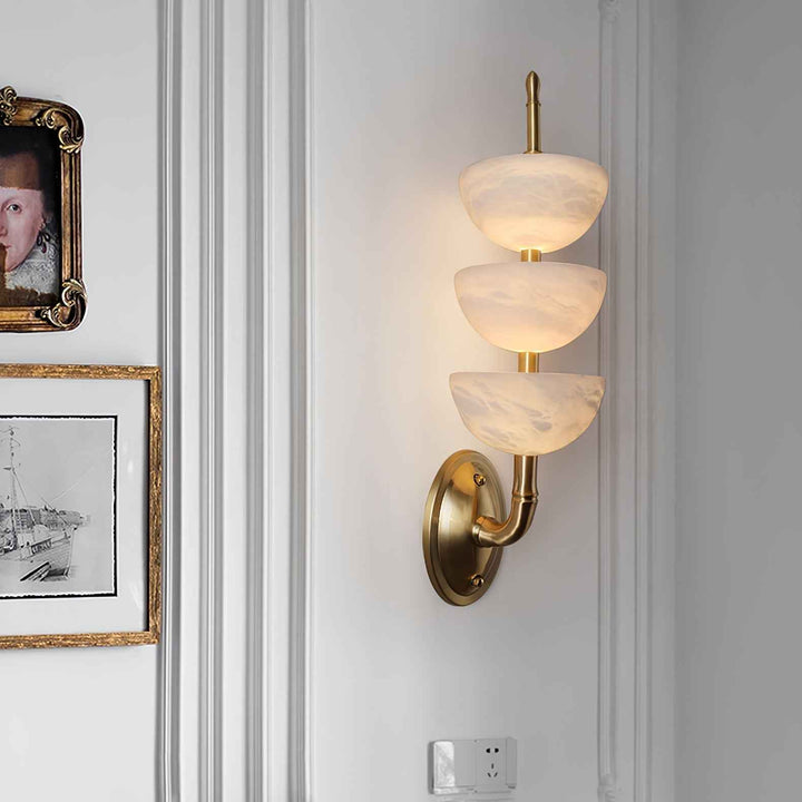 Lampe Ulmiraris en Laiton – Design Contemporain