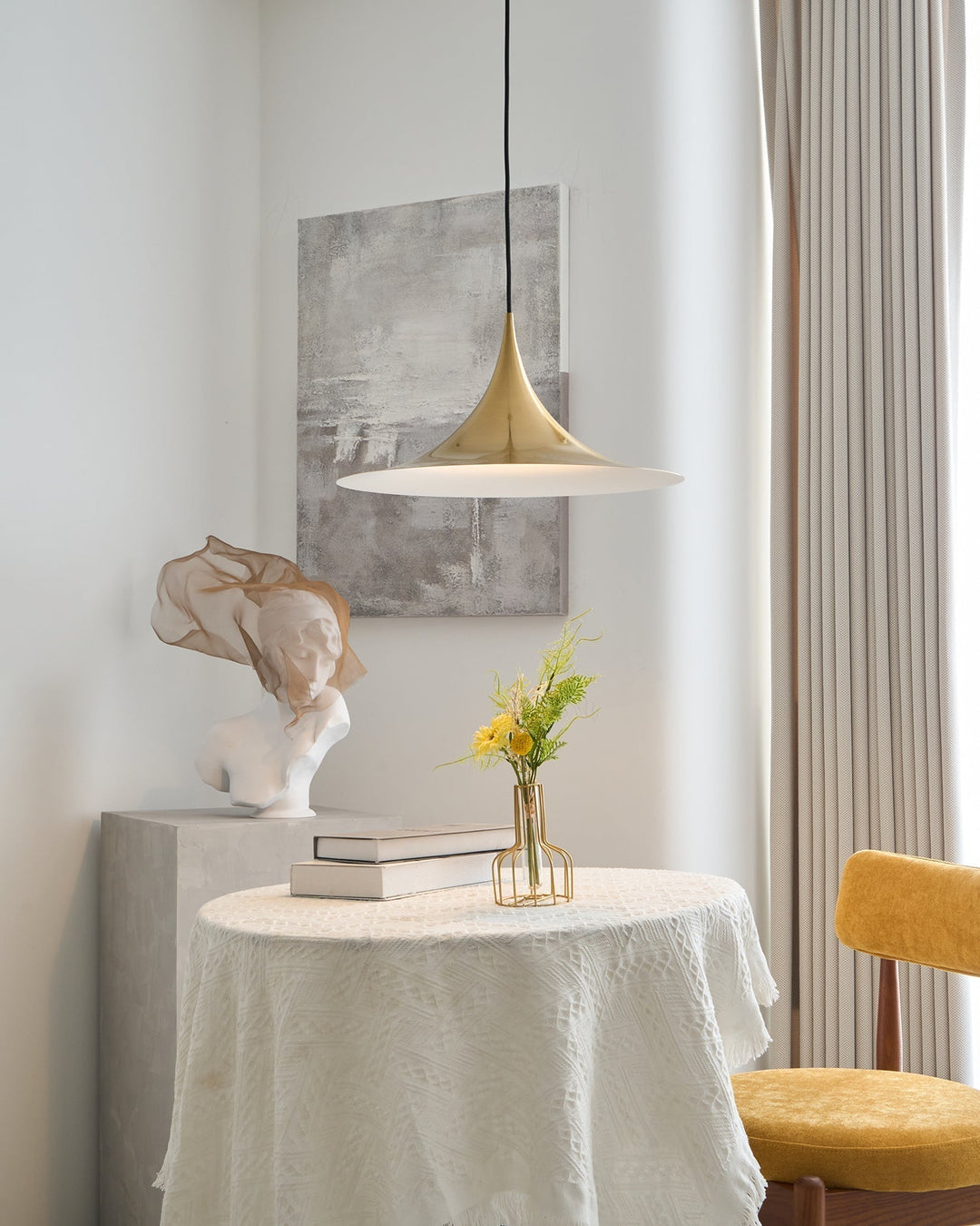 Solisin Suspension à col fin et large évasement pour salle à manger - Neutralighting