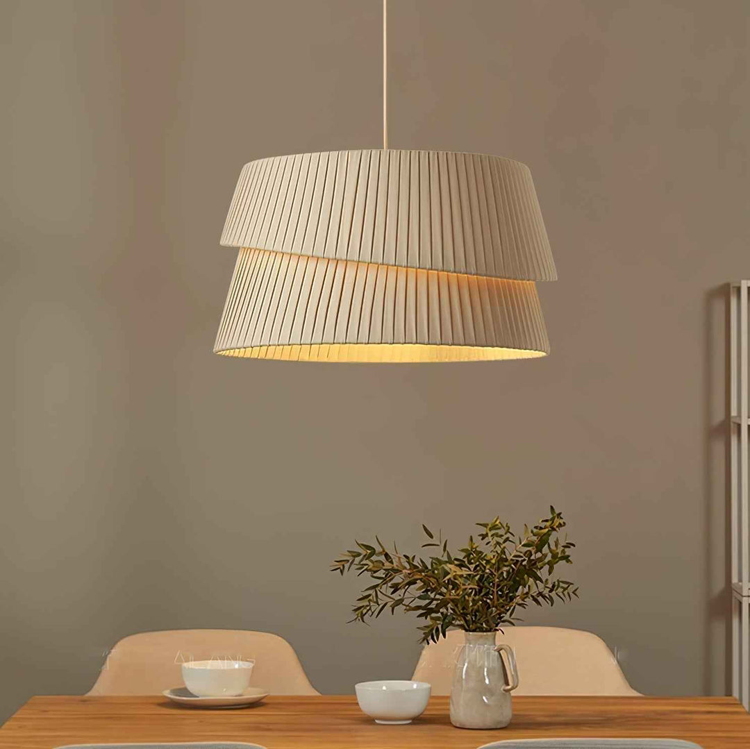 Lampe Ilira en Métal – Design Contemporain