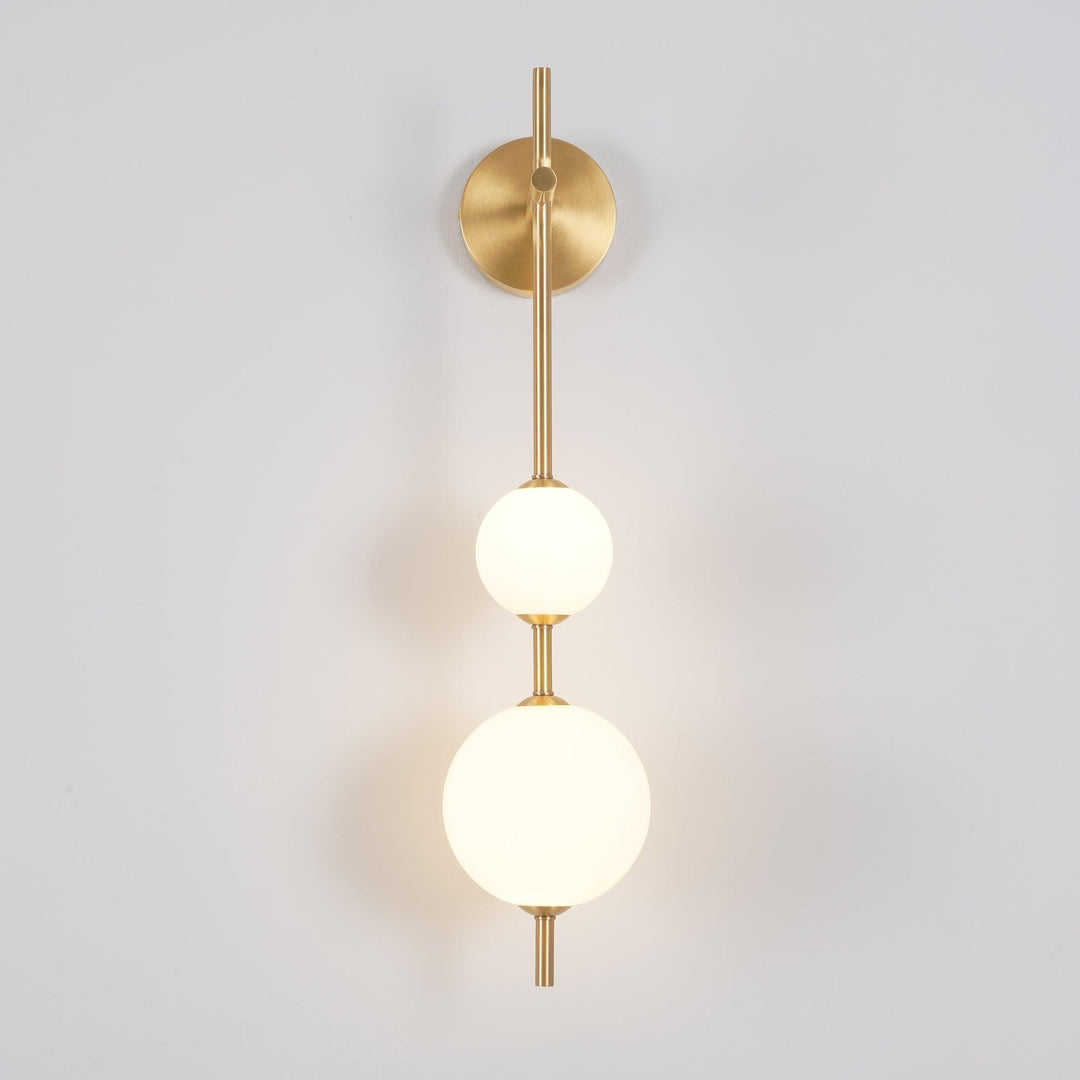 Ilraeia Vertical Globe Plug-in Wall Lamp - Neutralighting
