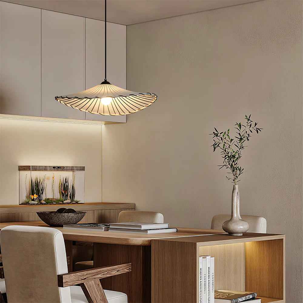 Suspension Avi en Métal – Design Épuré