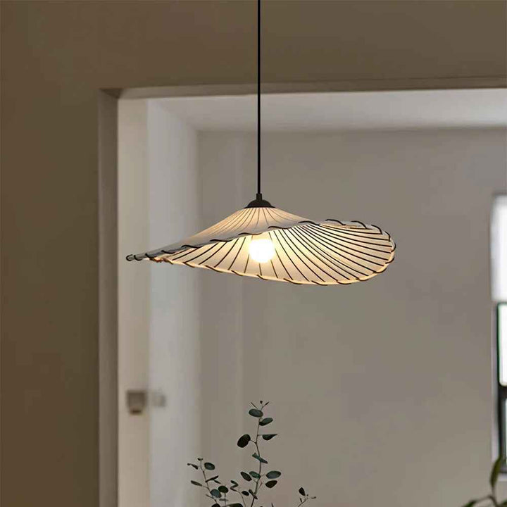 Suspension Avi en Métal – Design Épuré