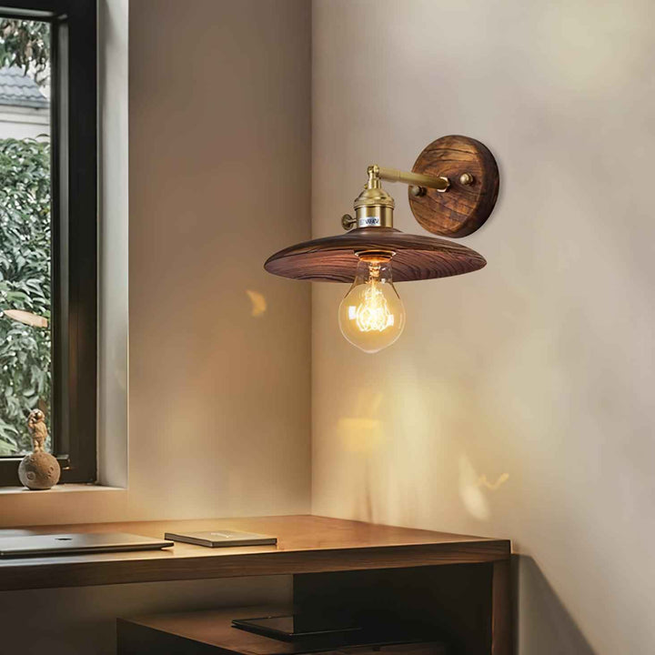 Lampe d en Laiton – Design Contemporain