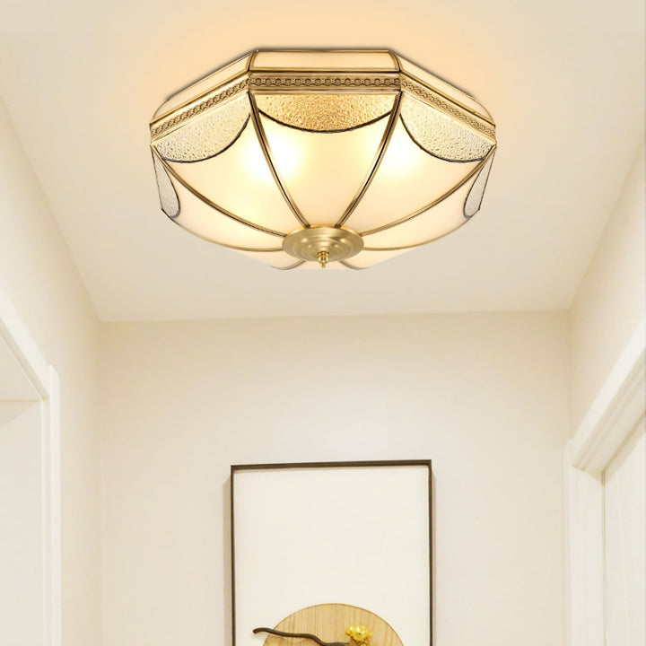 Ellaeara Entrepôt Dôme Forme Laiton Verre Plafonnier - Neutralighting