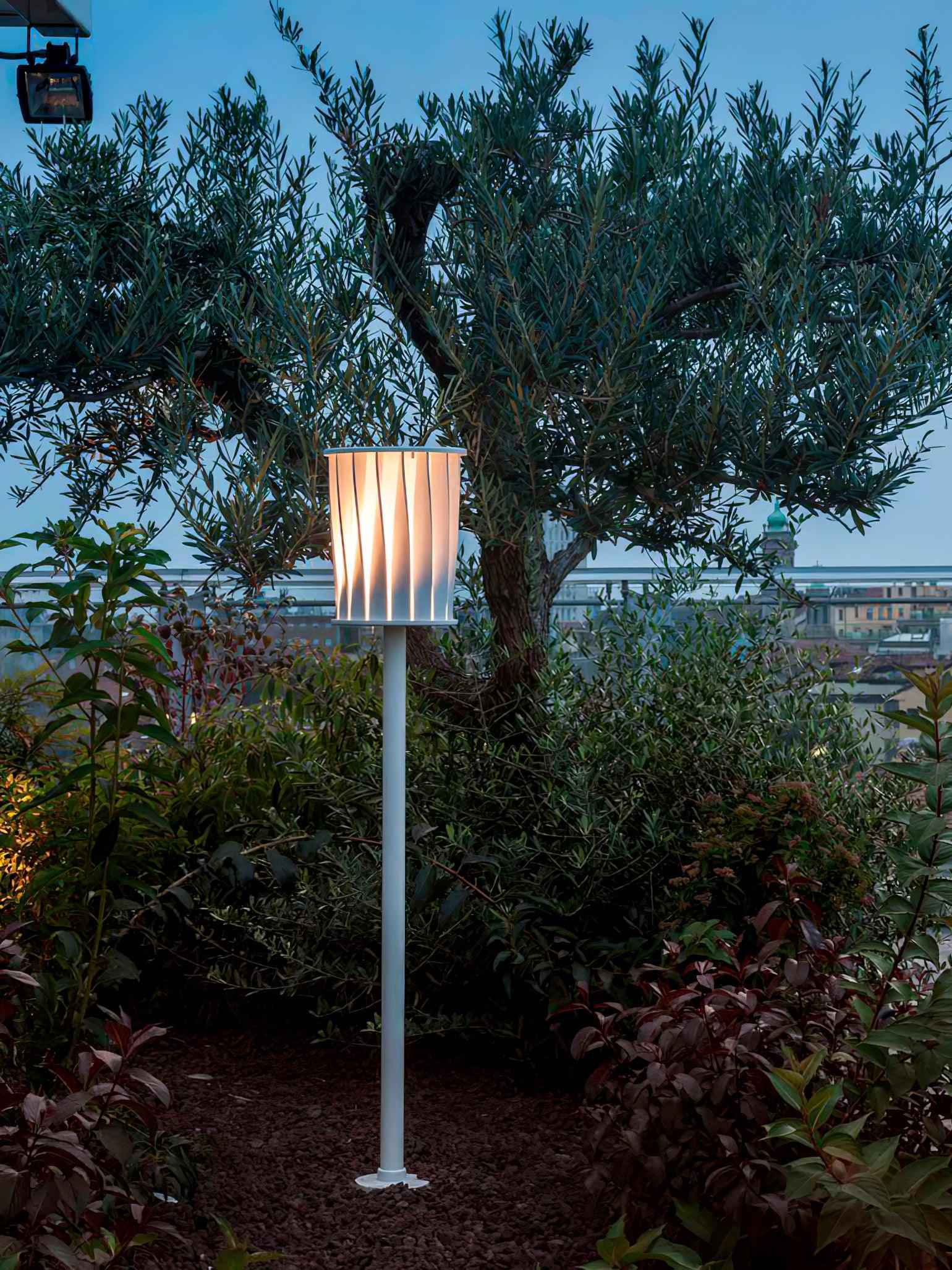 Lampe Flare en Acrylique – Design Contemporain