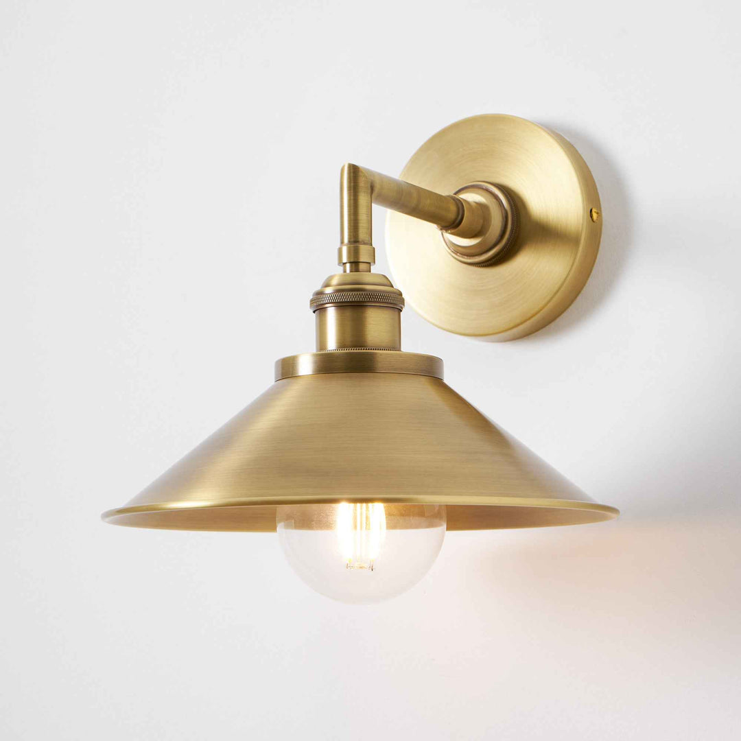 Lampe Osile en Laiton – Design Contemporain