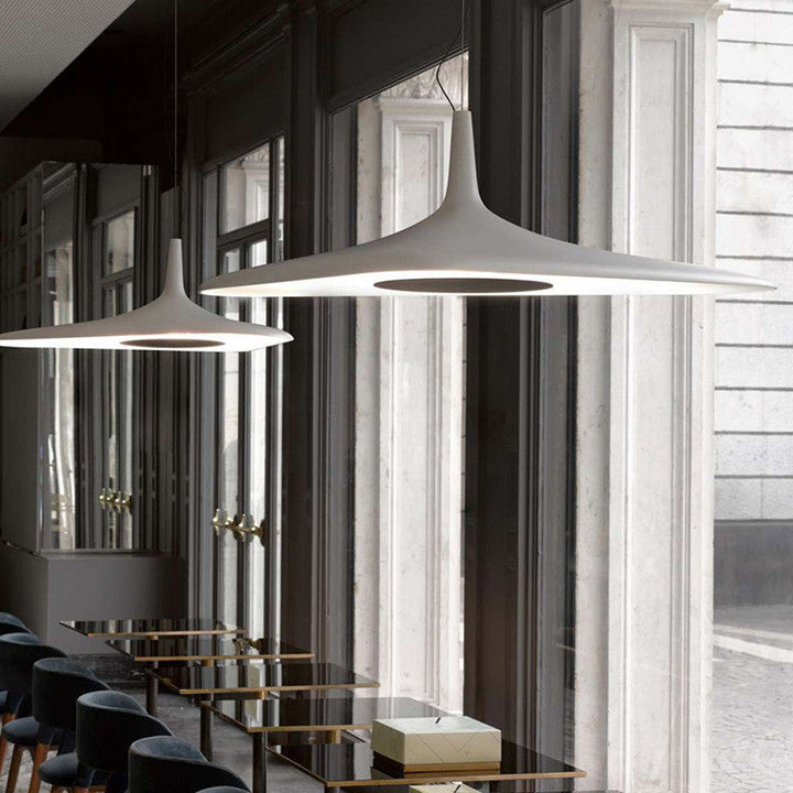 Arisha Suspension Irrégulière Moderne, Résine, Noir/Blanc, Salon - Neutralighting